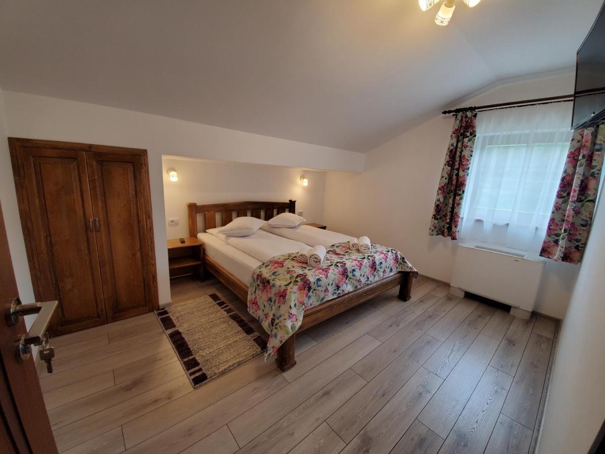 Pensiunea Casa Brancovenilor Sîmbăta de Sus Zewnętrze zdjęcie